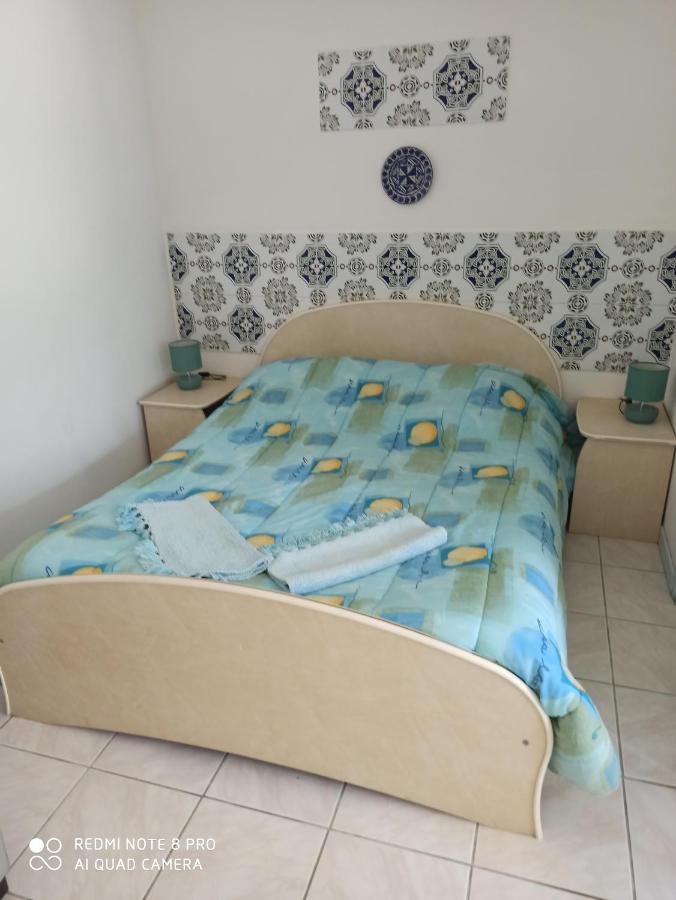 Mas Des Pins Bed & Breakfast Сен-Киприен Екстериор снимка